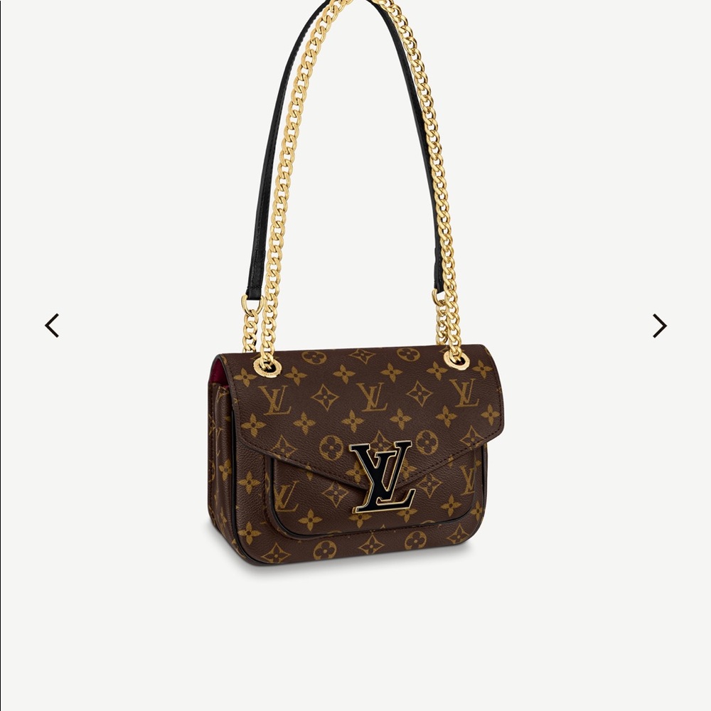 Louis Vitton Passy Monogram